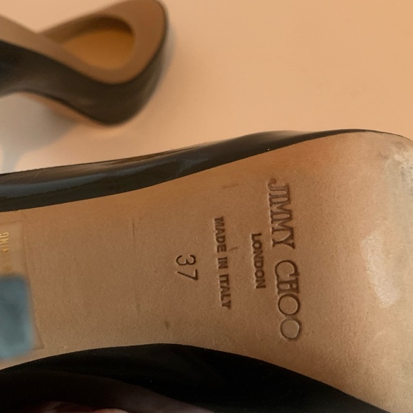 Jimmy Choo Warm Beige Leather and Black Patent Pumps Heels - Picture 8 of 9